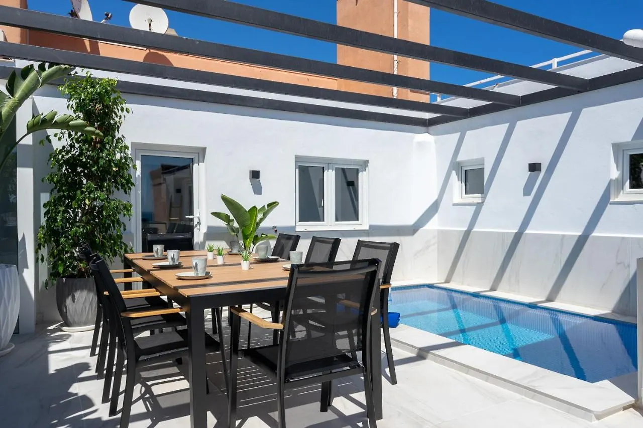 Unique Beachfront Rooftop In Fuengirola By Costarentals - Ref 59 contacts